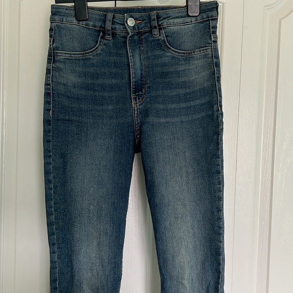 H&M Skinny Jeans - Picture 2 of 6